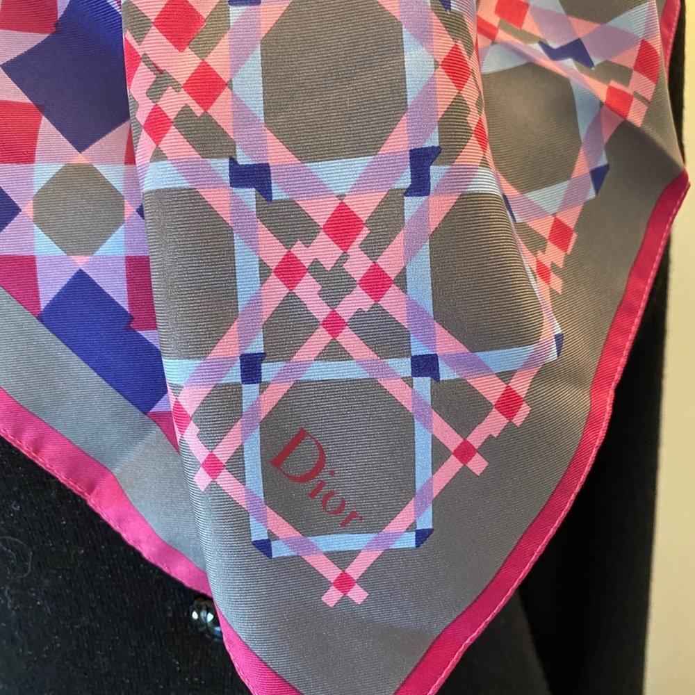 NWOT Dior geo print silk scarf - Picture 7 of 9